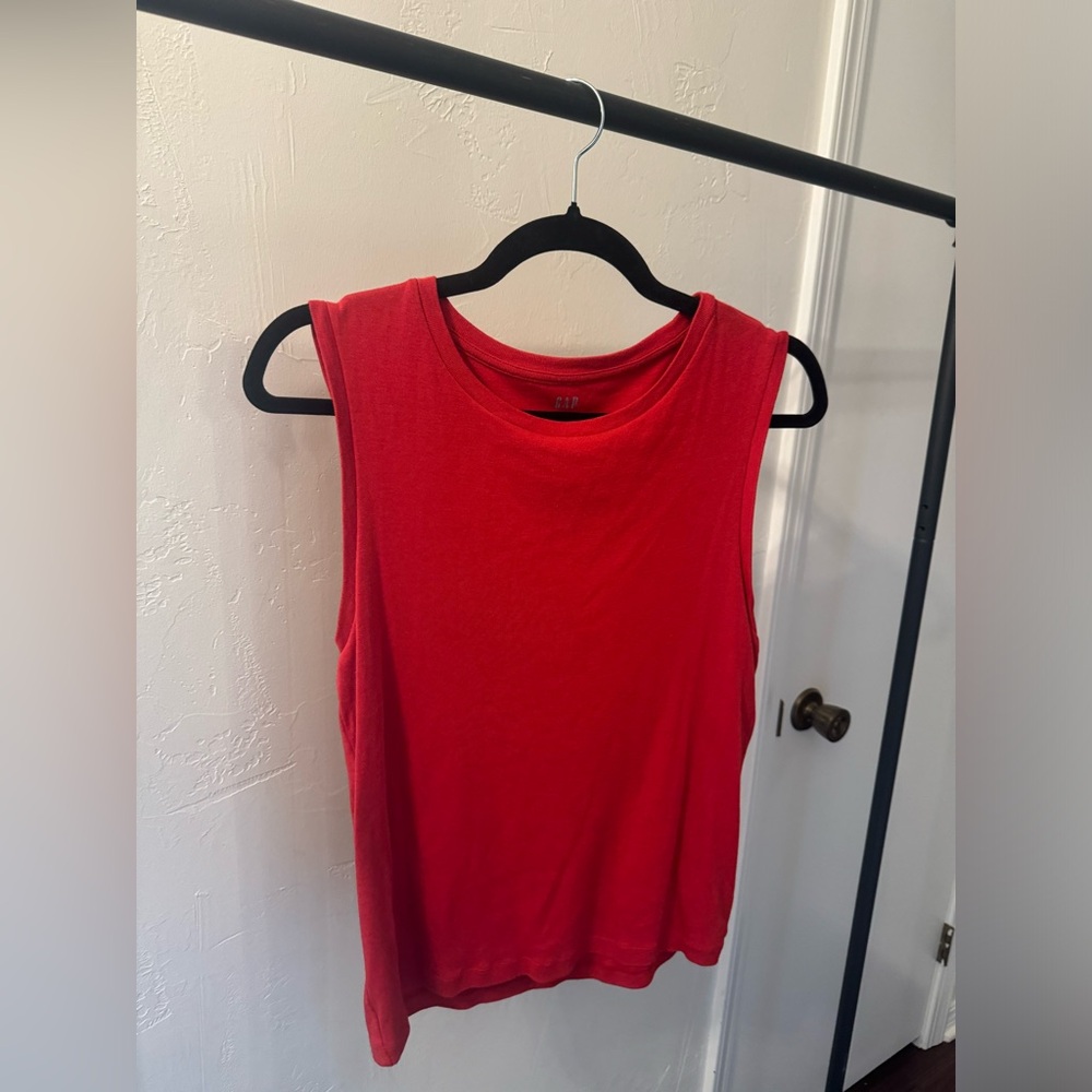 GAP Women's Bold Red Tank